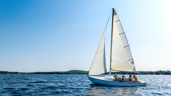 Students sailing on Gardners Lake in East Machias